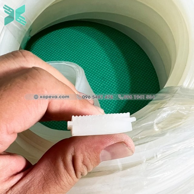 White silicone gasket 24x28x8