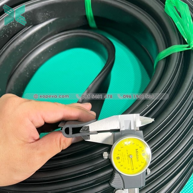 Rubber Seal U-shaped 12x33x2.5