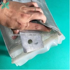 Mesh-reinforced silicone rubber gasket 15x20x4