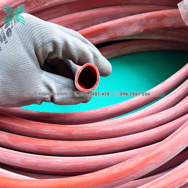 Red silicon tube 20x24