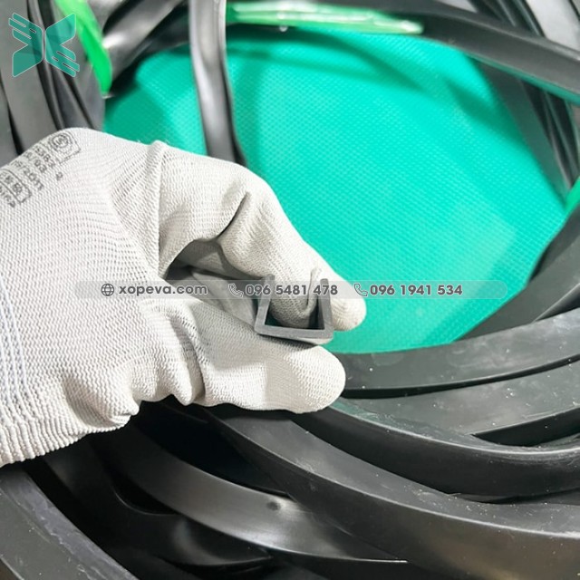 EPDM rubber gasket U-shape 20x15x2