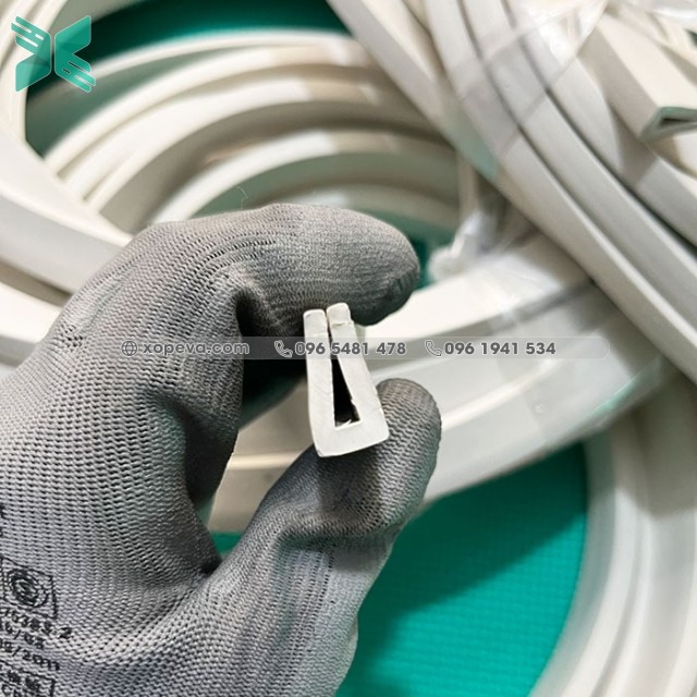 EPDM rubber seal white U-shaped 10x20x3